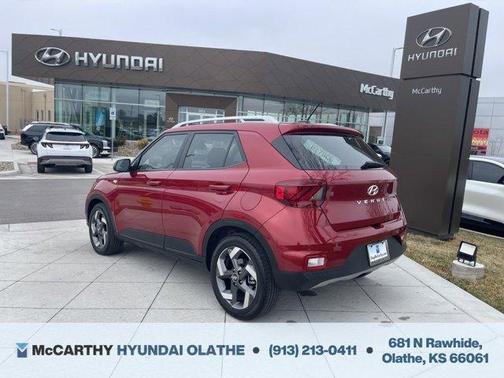 2024 Hyundai VENUE Limited