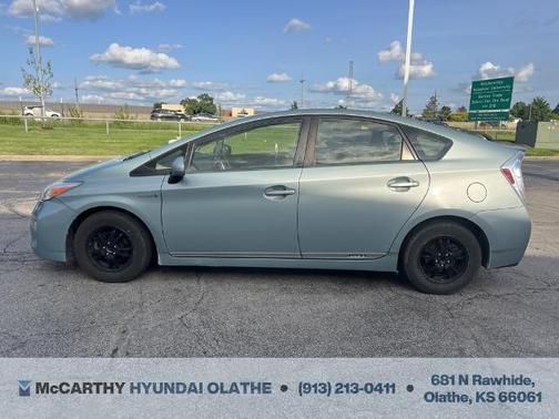 2013 Toyota Prius Two