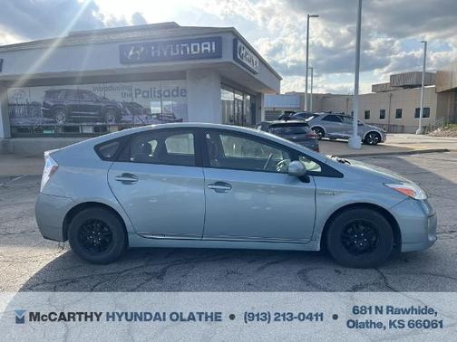 2013 Toyota Prius Two