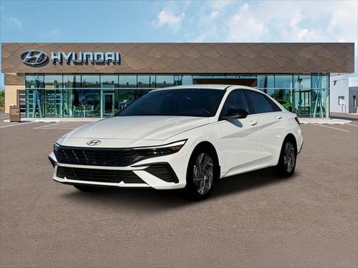 2025 Hyundai ELANTRA HEV SEL