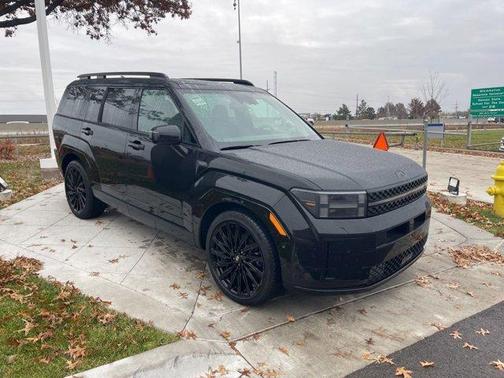 Phantom Black 2025 Hyundai SANTA FE Calligraphy