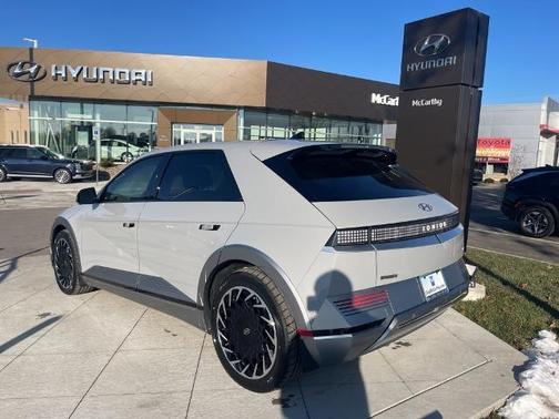 2024 Hyundai IONIQ 5 Limited