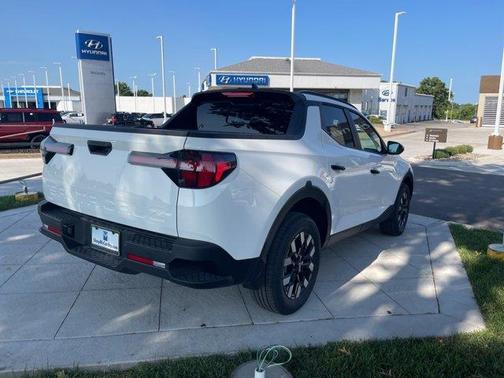 2025 Hyundai SANTA CRUZ SEL Activity