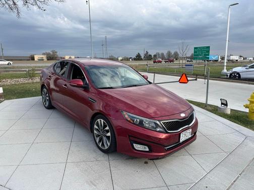 Remington Red Metallic 2014 Kia Optima SX