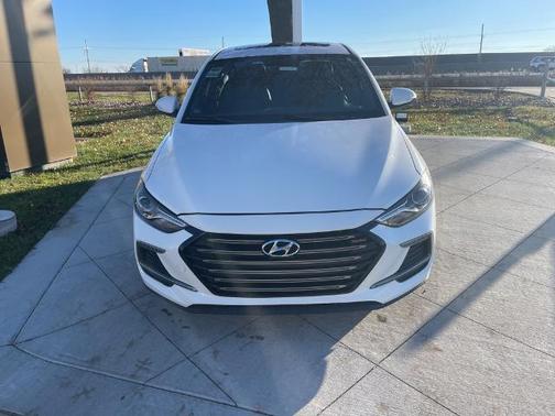 2018 Hyundai ELANTRA Sport