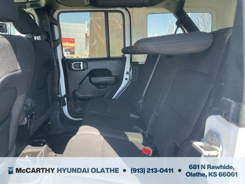 Bright White Clearcoat 2022 Jeep Wrangler Unlimited Sport