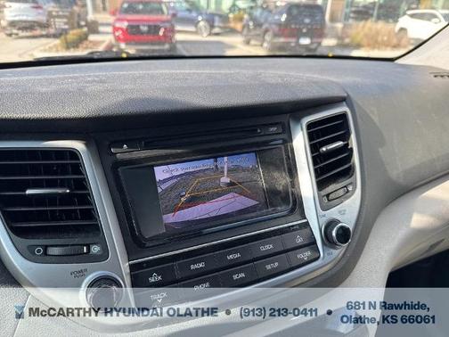 2017 Hyundai TUCSON SE