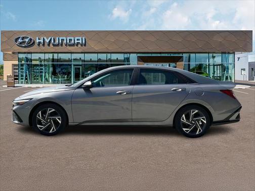 2025 Hyundai ELANTRA HEV Limited