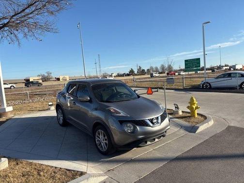 2016 Nissan Juke S