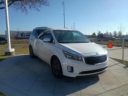 2017 Kia Sedona SX