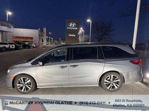 2019 Honda Odyssey Elite
