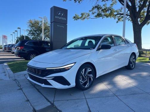 2025 Hyundai ELANTRA SEL Sport