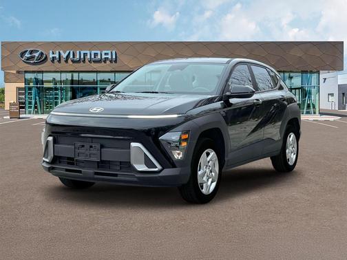 2025 Hyundai KONA SE