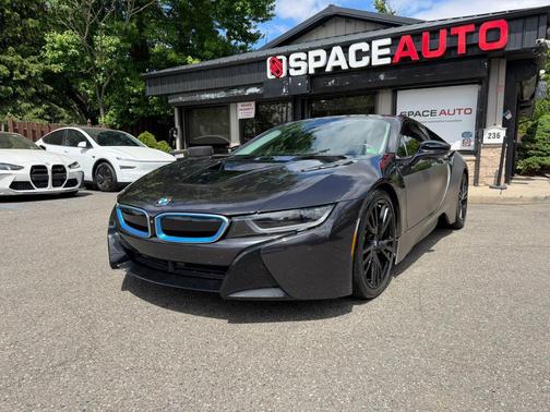 2015 BMW i8 Coupe 2D