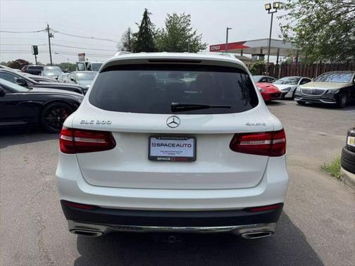 2017 Mercedes-Benz GLC 300 4MATIC