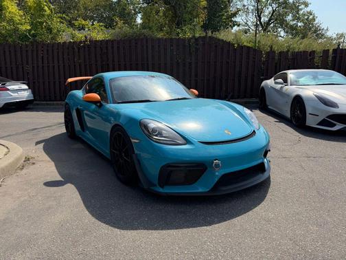 2021 Porsche 718 Cayman GT4
