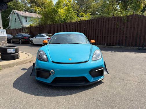 2021 Porsche 718 Cayman GT4