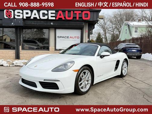 2018 Porsche 718 Boxster Roadster 2D