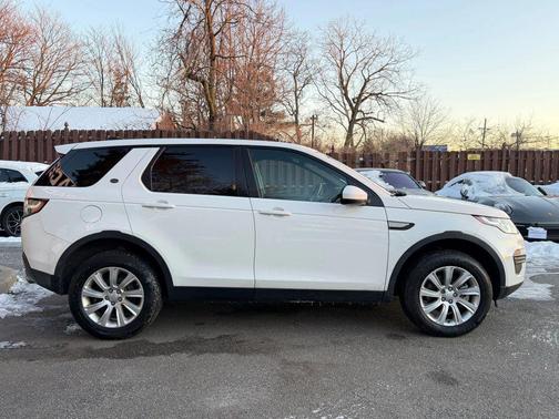 2018 Land Rover Discovery Sport SE