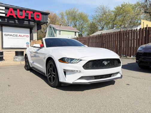 White 2019 Ford Mustang EcoBoost Premium