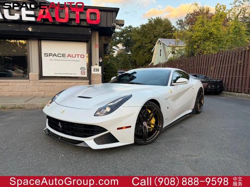 2014 Ferrari F12berlinetta Base