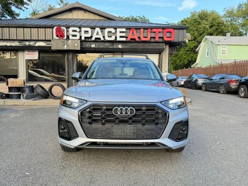 Florett Silver Metallic 2022 Audi Q5 45 S line Premium Plus