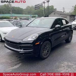 2022 Porsche Cayenne Platinum Edition