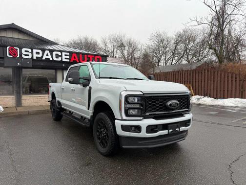 2025 Ford F-350 Lariat
