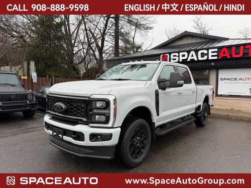 Avalanche 2025 Ford F-350 Lariat Truck