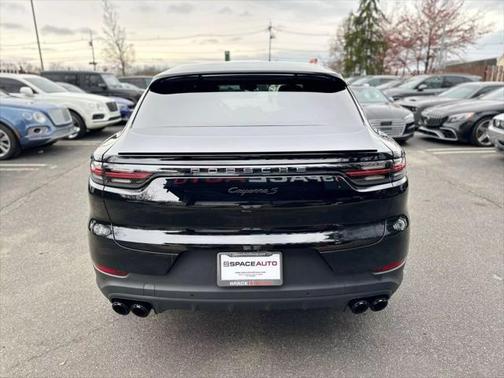 2021 Porsche Cayenne Sport Utility 4D