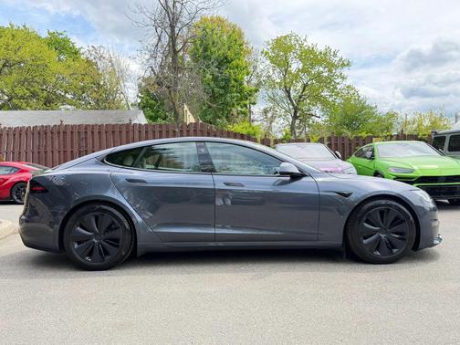 Gray 2022 Tesla Model S Long Range