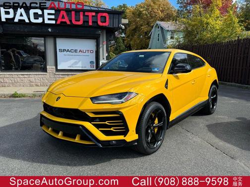 2019 Lamborghini Urus Sport Utility 4D