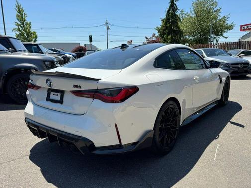 White 2023 BMW M4 Competition xDrive