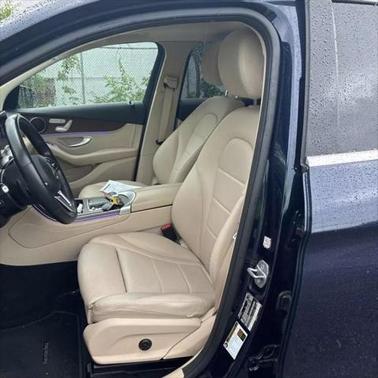 2021 Mercedes-Benz GLC 300 4MATIC