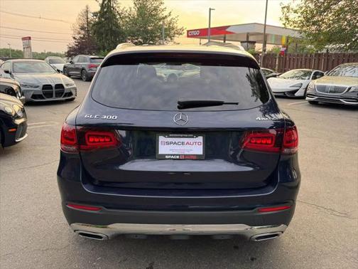 2021 Mercedes-Benz GLC 300 4MATIC