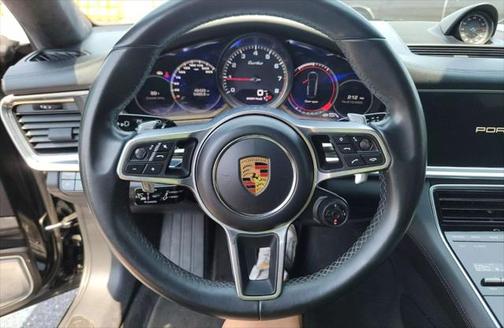 2018 Porsche Panamera Turbo