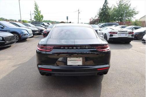 2018 Porsche Panamera Turbo