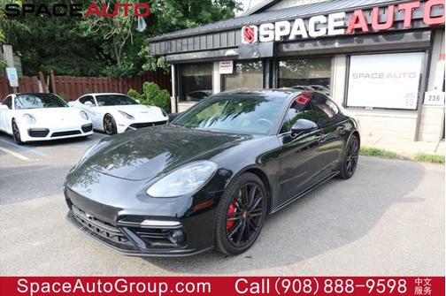 2018 Porsche Panamera Turbo