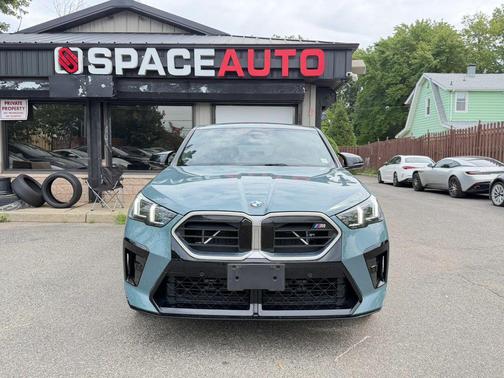 Cape York Green Metallic 2024 BMW X2 M35i