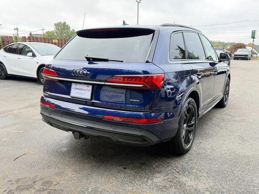 Navarra Blue Metallic 2021 Audi Q7 55 Premium Plus
