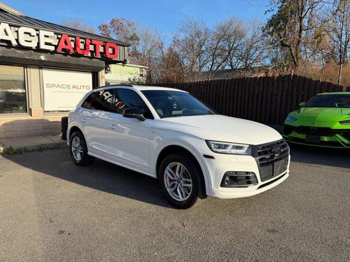2019 Audi Q5 45 Premium