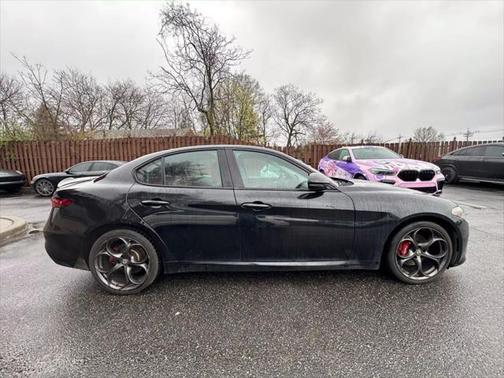 2017 Alfa Romeo Giulia Ti