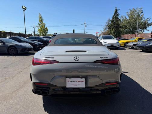 2022 Mercedes-Benz AMG SL 63 Base
