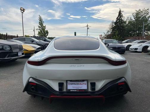 2019 Aston Martin Vantage Coupe 2D