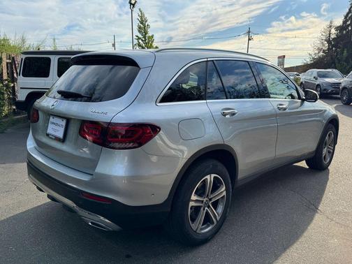2022 Mercedes-Benz GLC 300 4MATIC