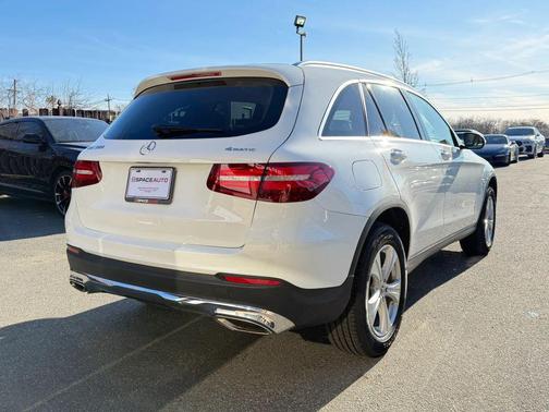 2018 Mercedes-Benz GLC 300 4MATIC