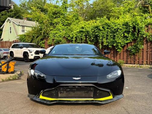 2019 Aston Martin Vantage Coupe 2D