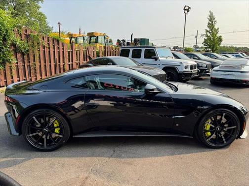 2019 Aston Martin Vantage Coupe 2D