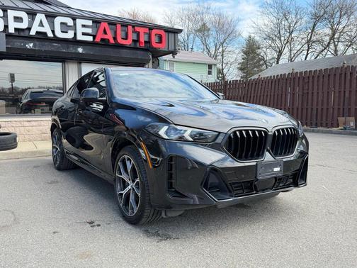 2024 BMW X6 xDrive40i