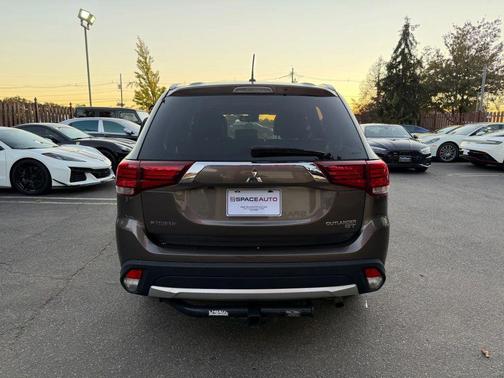 2016 Mitsubishi Outlander GT